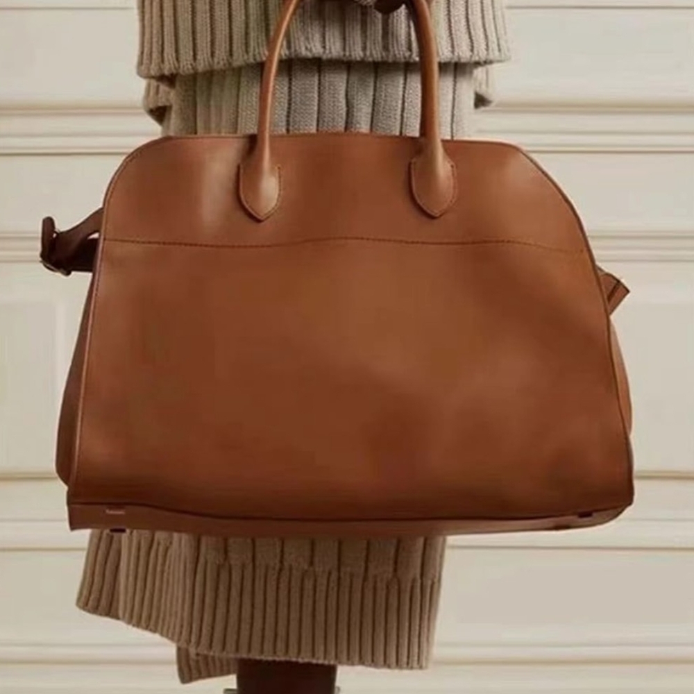 Elegant Brown Handbag